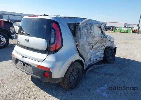 2018 Kia Soul z USA, uszkodzony, nr VIN KNDJN2A27J7514390